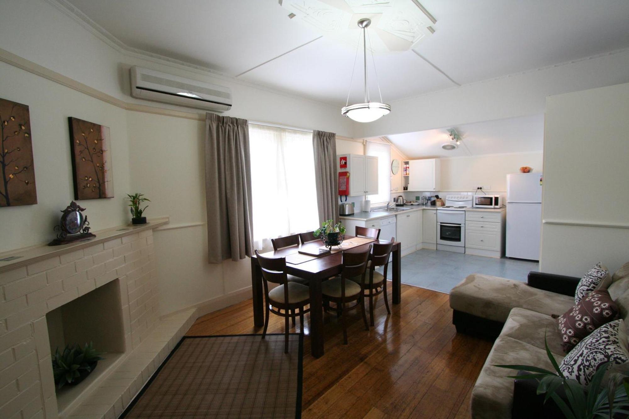 มูนาห์ เซ็นทรัล อพาร์ตเมนท์ Apartment โฮบาร์ต ภายนอก รูปภาพ